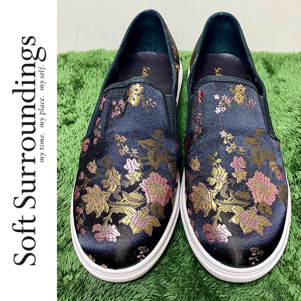 Soft Surroundings Black Floral Satin Loafers
